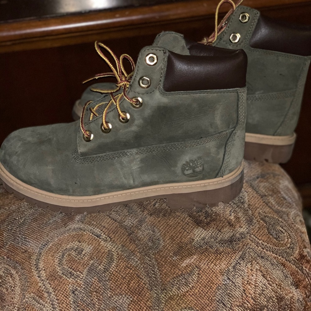 Olive green timberland boots
